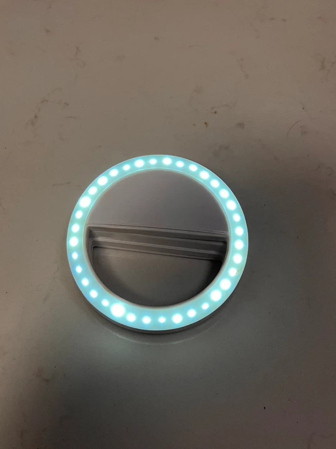 Phone Ring Light - 3 brightness thumbnail