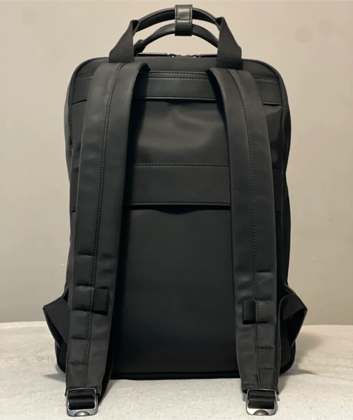 Monos Metro Backpack + Folio Kit - FINAL PRICE! image indicator(3)