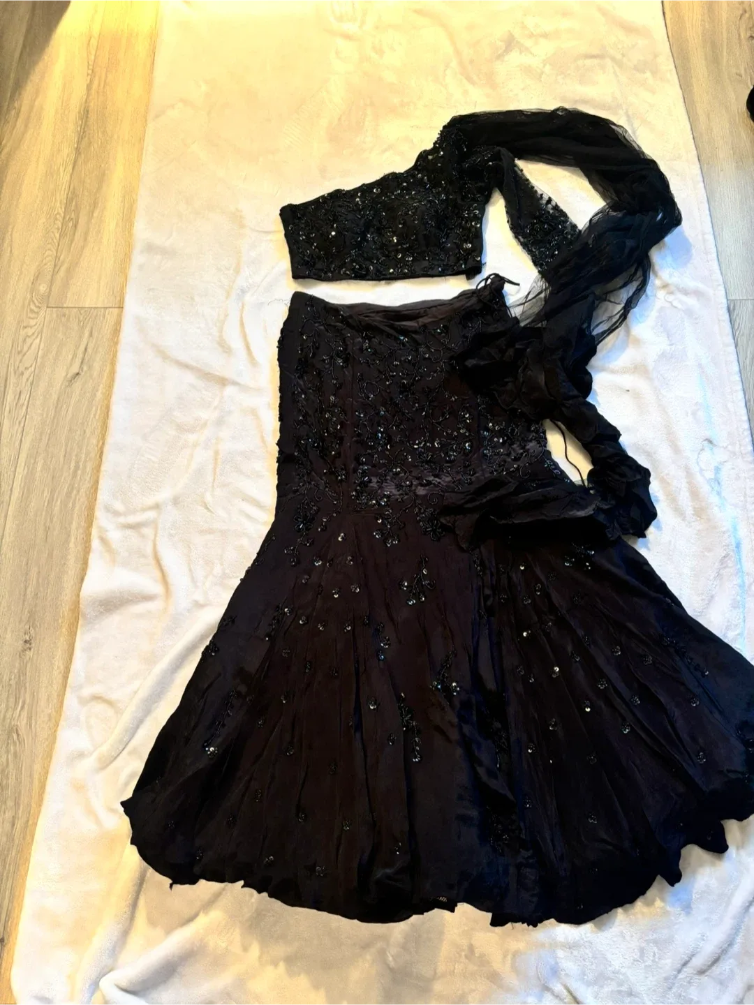 Black Embellished Lehenga Choli Set image indicator(2)