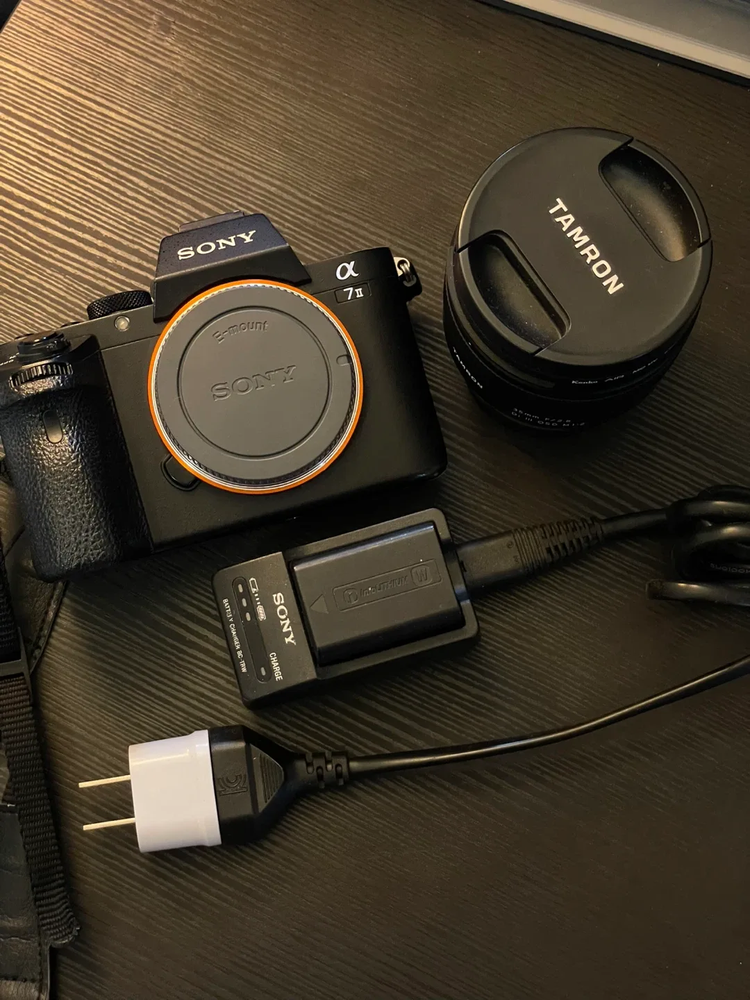 Sony Alpha 7 II Camera with 35mm Tamron Lens image indicator(5)