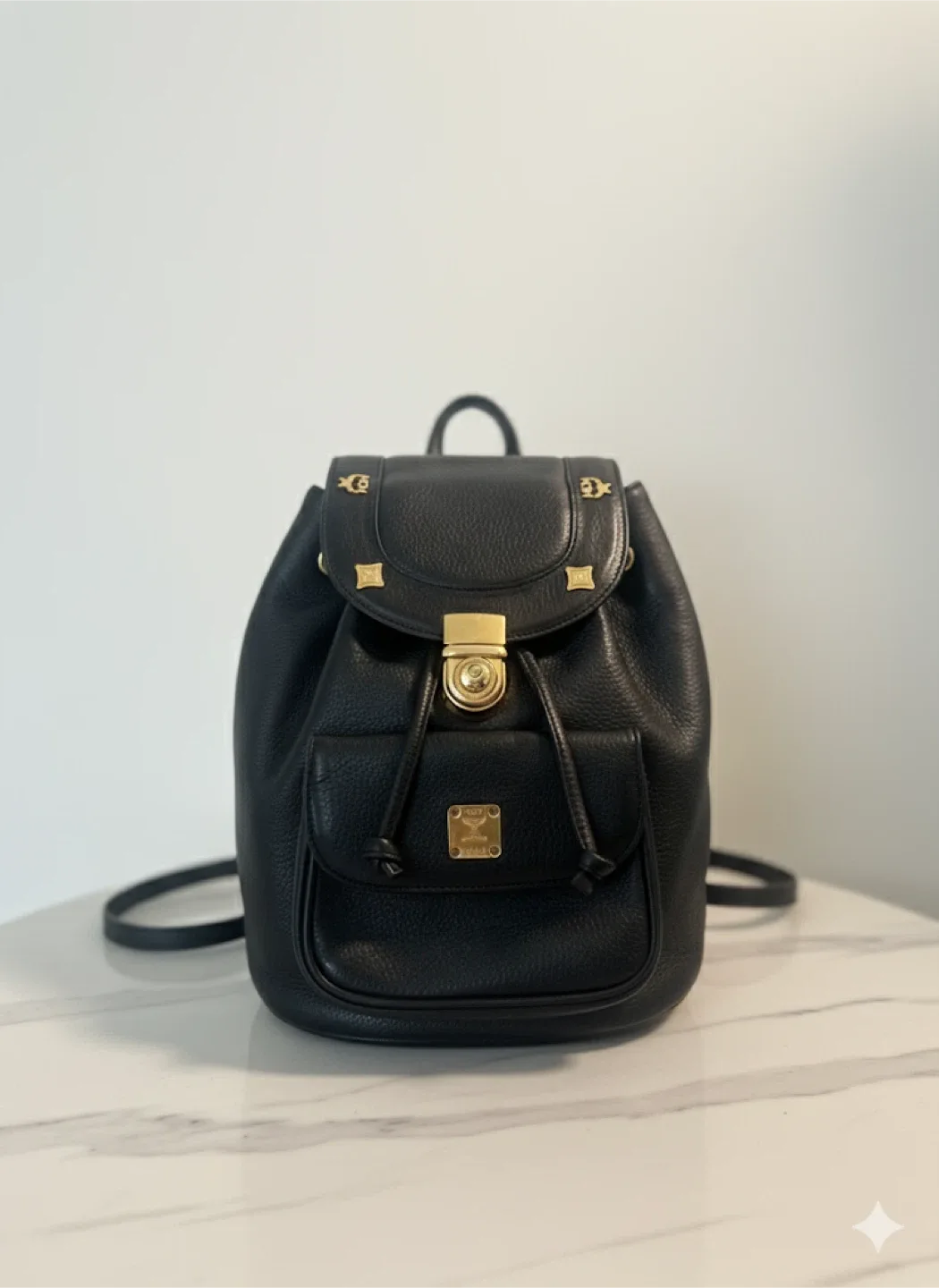 MCM Black Leather Backpack image indicator(2)