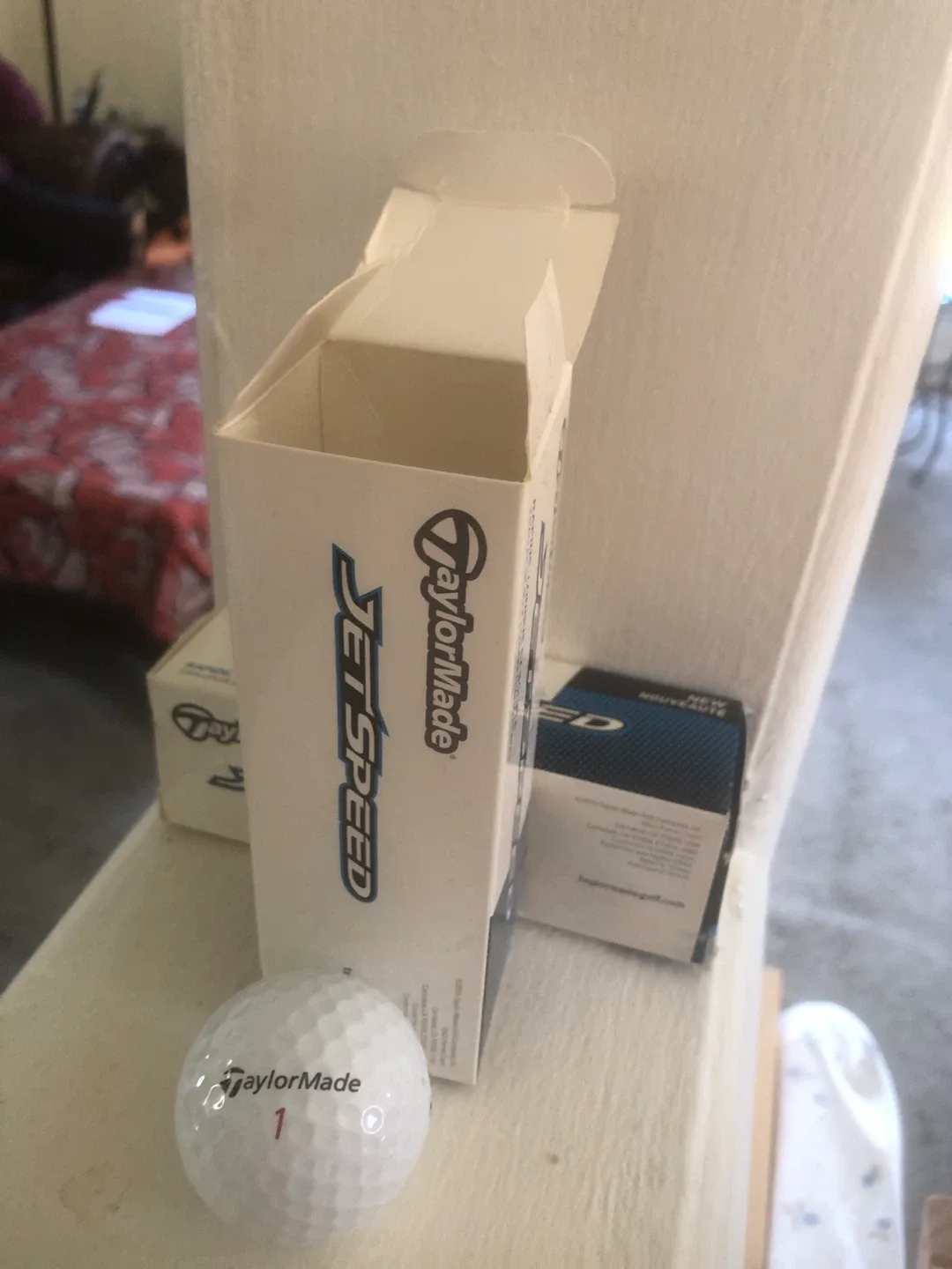 TaylorMade JetSpeed Golf Balls - New in Box image indicator(3)