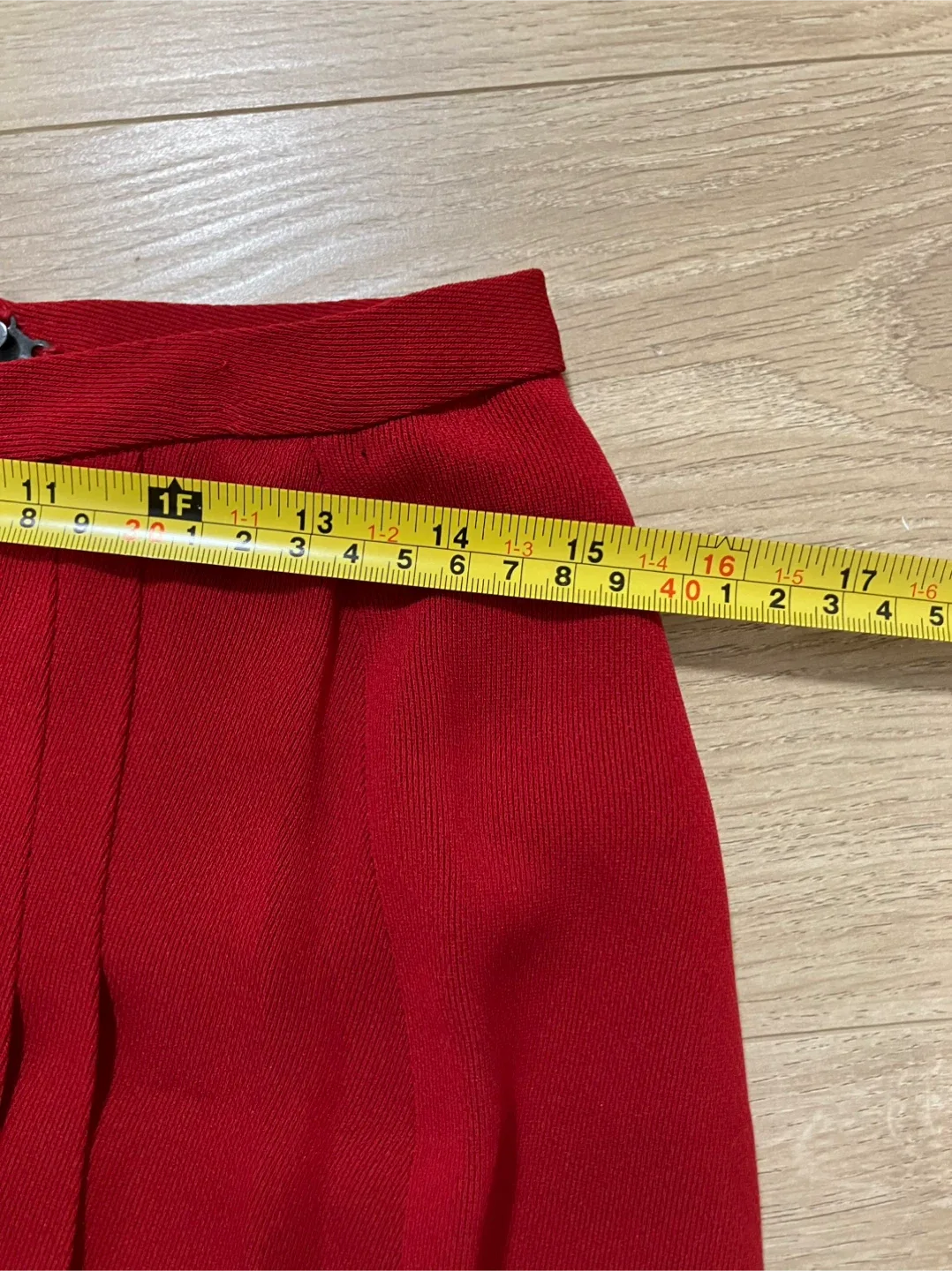Red skirt bottom dress image indicator(5)