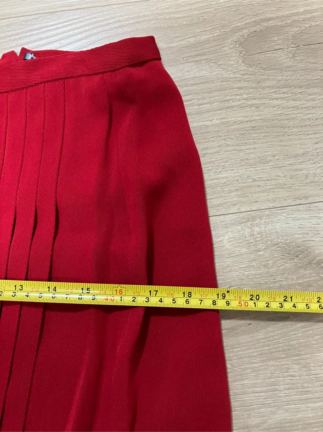 Red skirt bottom dress image indicator(6)