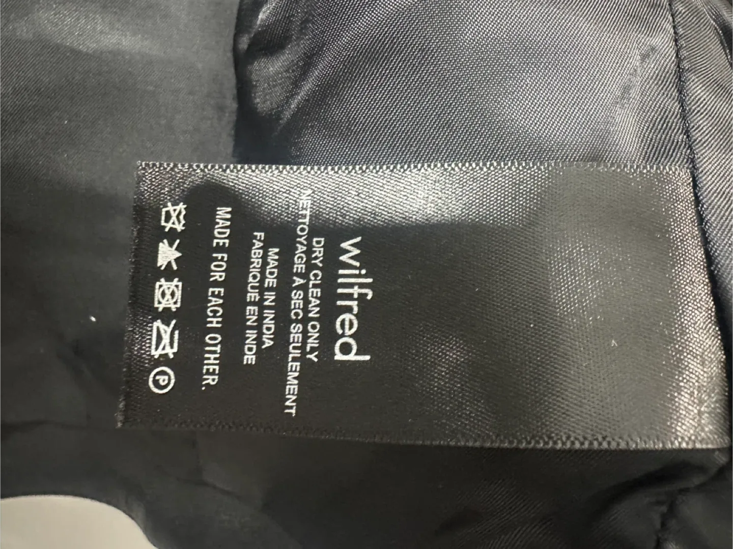 Wilfred Black Leather Vest - Size Small image indicator(7)