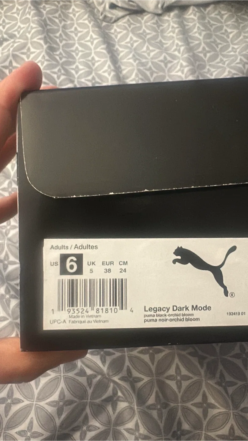 Puma Legacy Dark Mode Shoes - US 6 image indicator(2)