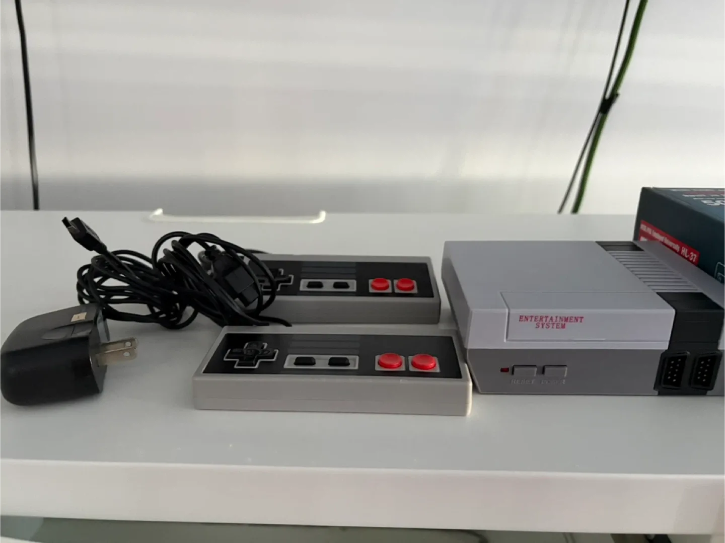 Mini Game System with 500 Games image indicator(4)