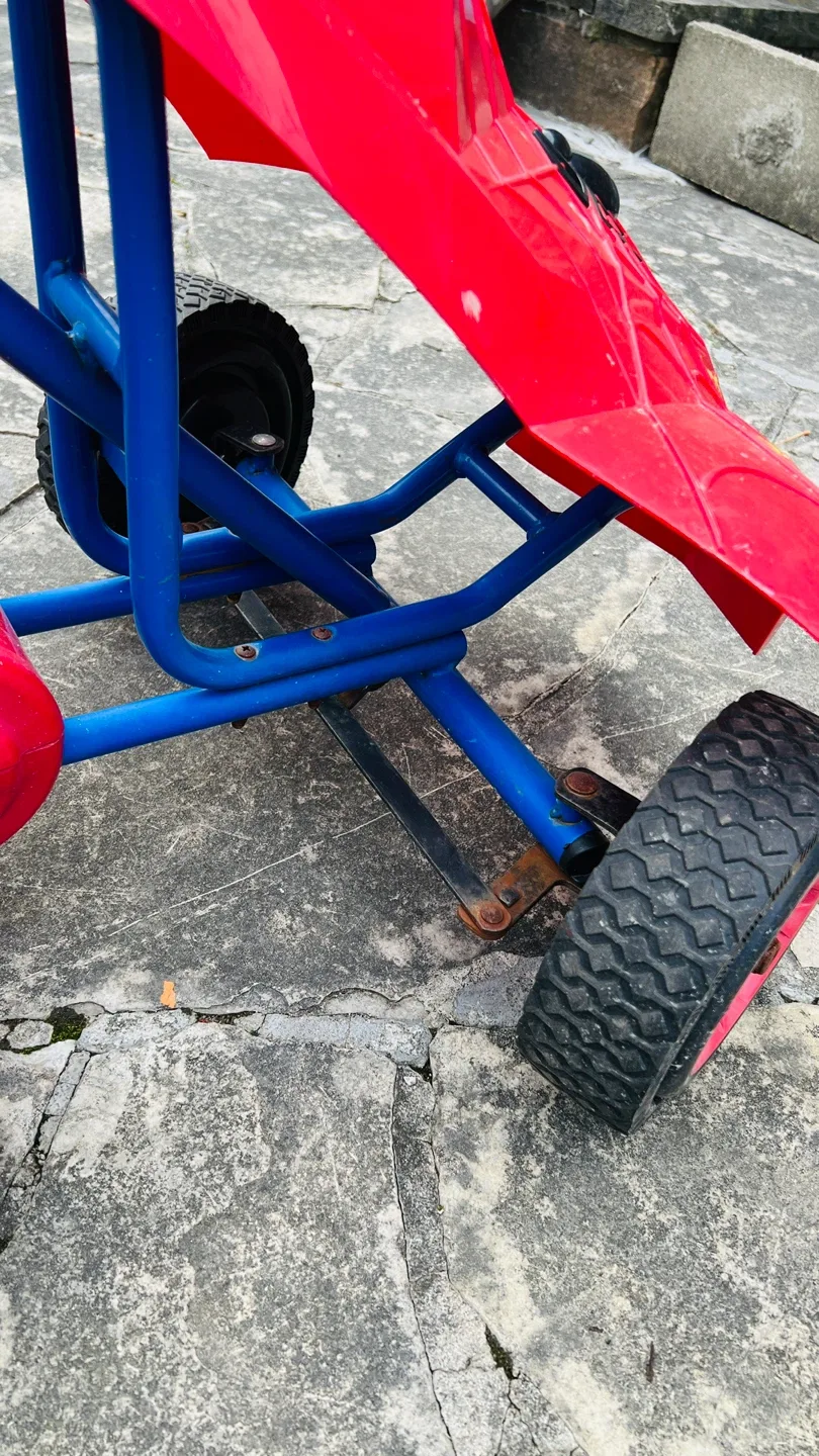 Marvel Spider-Man Themed Pedal Go-Kart 🕷️ image indicator(7)