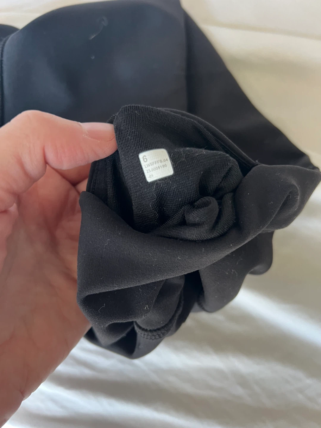 Lululemon Black Leggings - Size 6 - photo 4