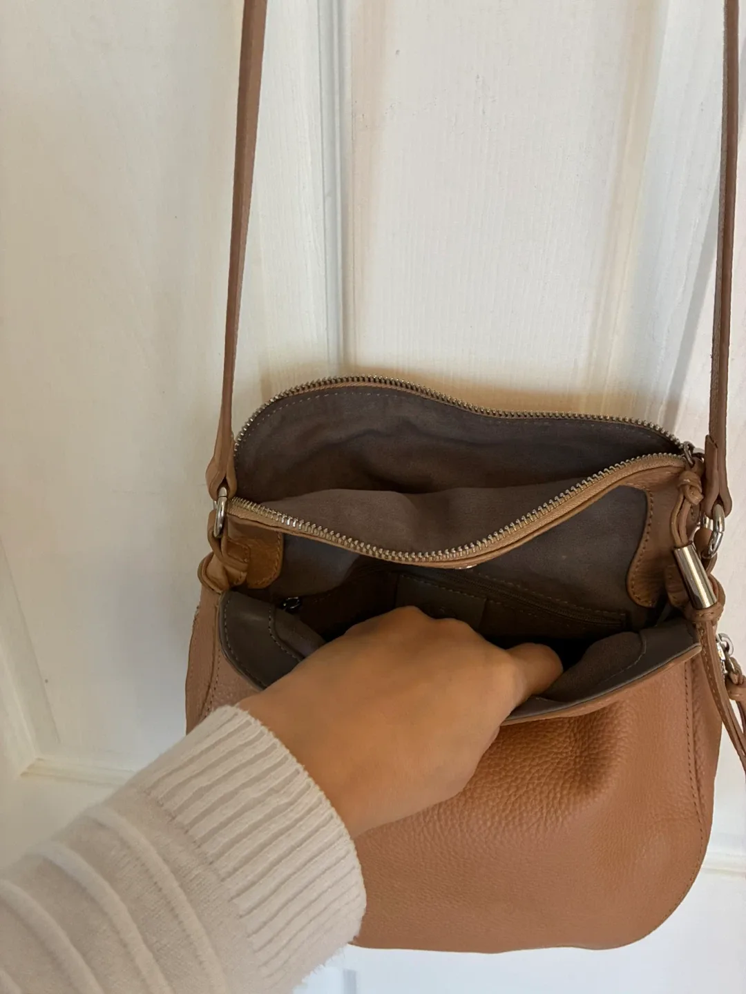 Vince Camuto Leather Crossbody Bag image indicator(5)