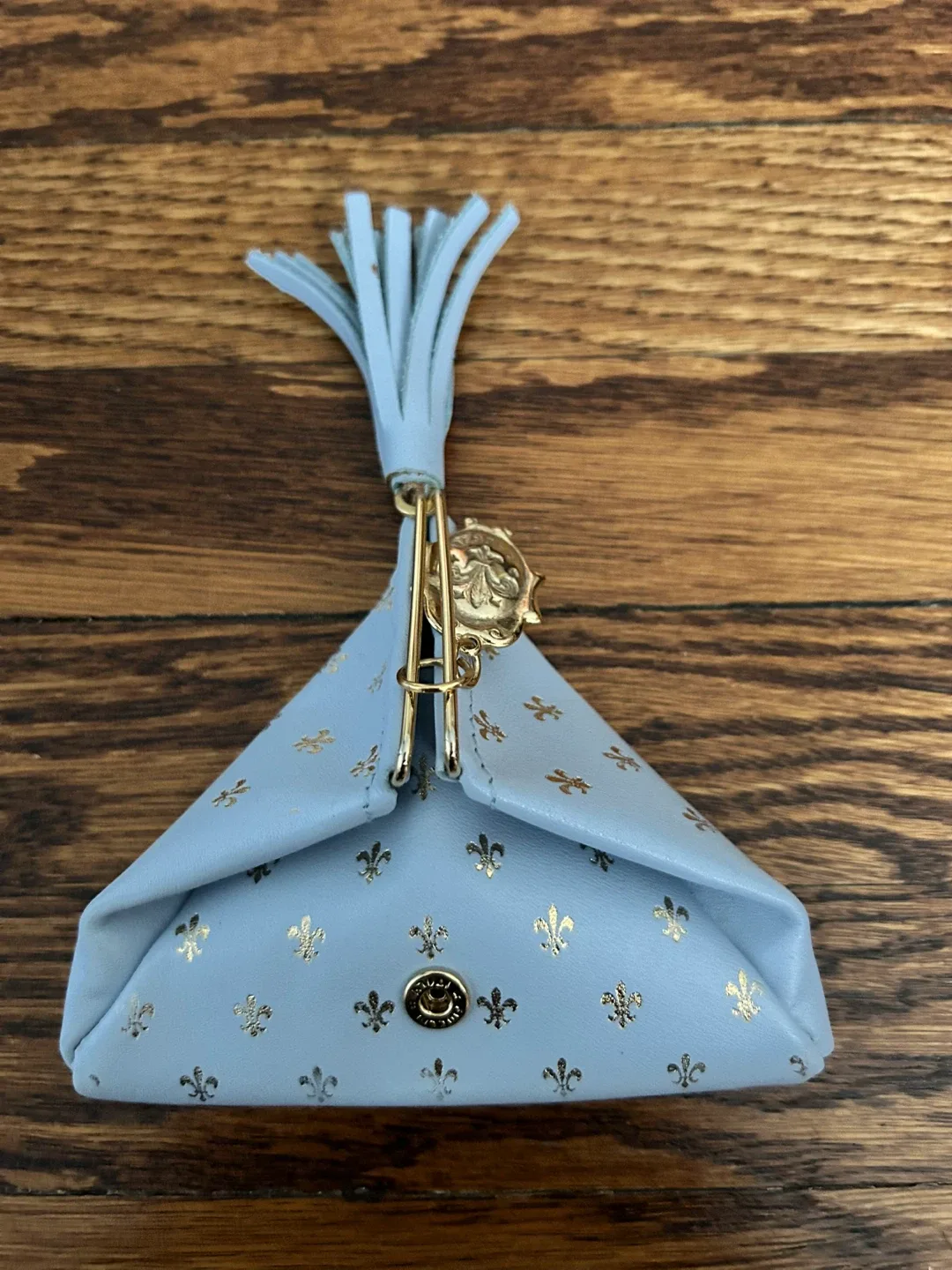 Blue Coin Purse with Fleur-de-lis Design thumbnail