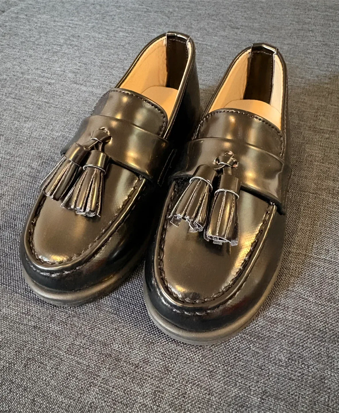 Classy Toddler Loafers: Size 6-7 (Unisex) Black & White image indicator(2)