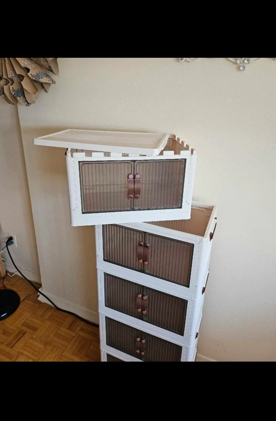 White Stackable Storage Cabinet image indicator(3)