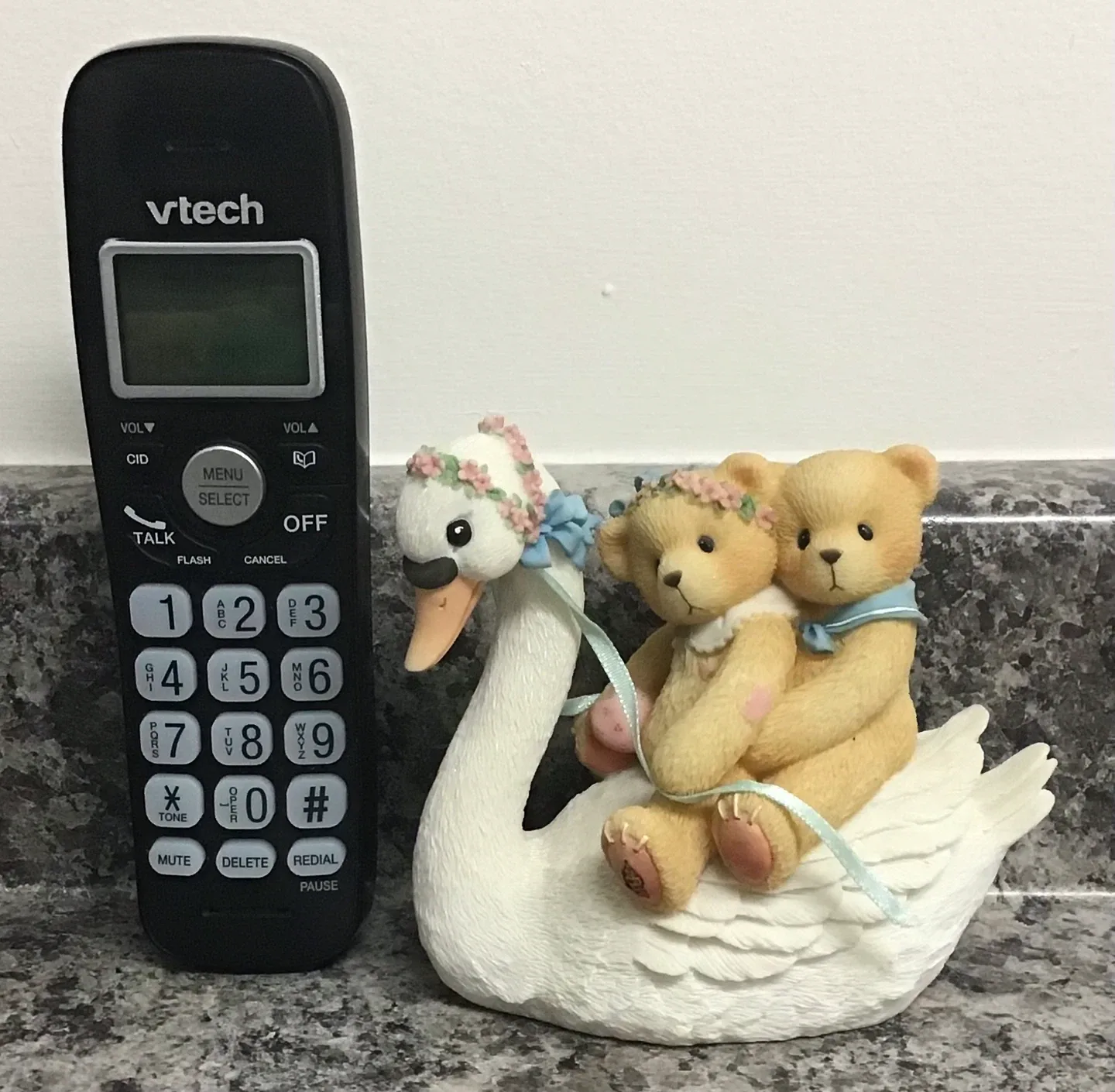 Precious Moments "Friends Never Drift Apart" Snow Globe thumbnail