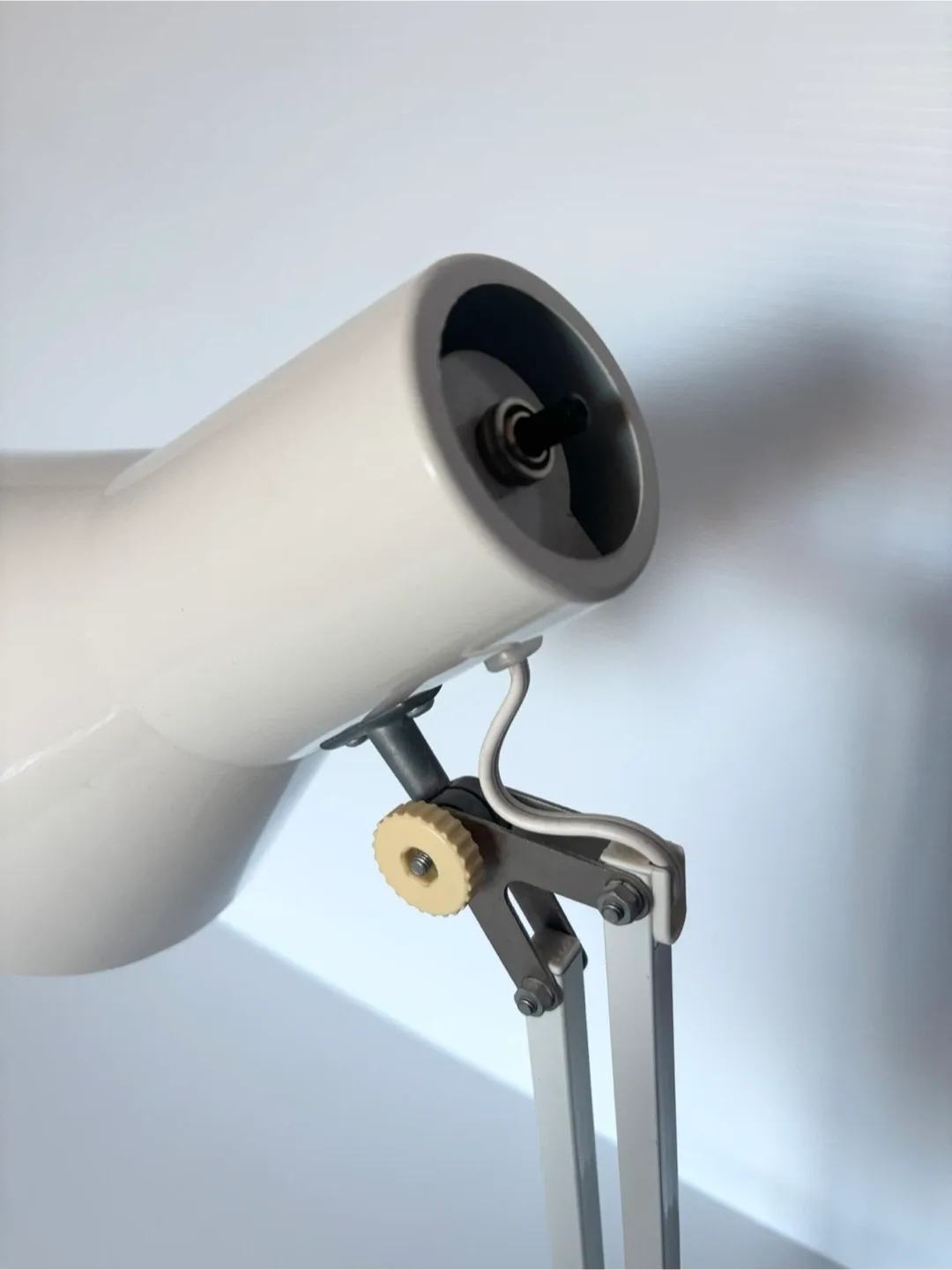 Vintage white adjustable office desk lamp image indicator(3)