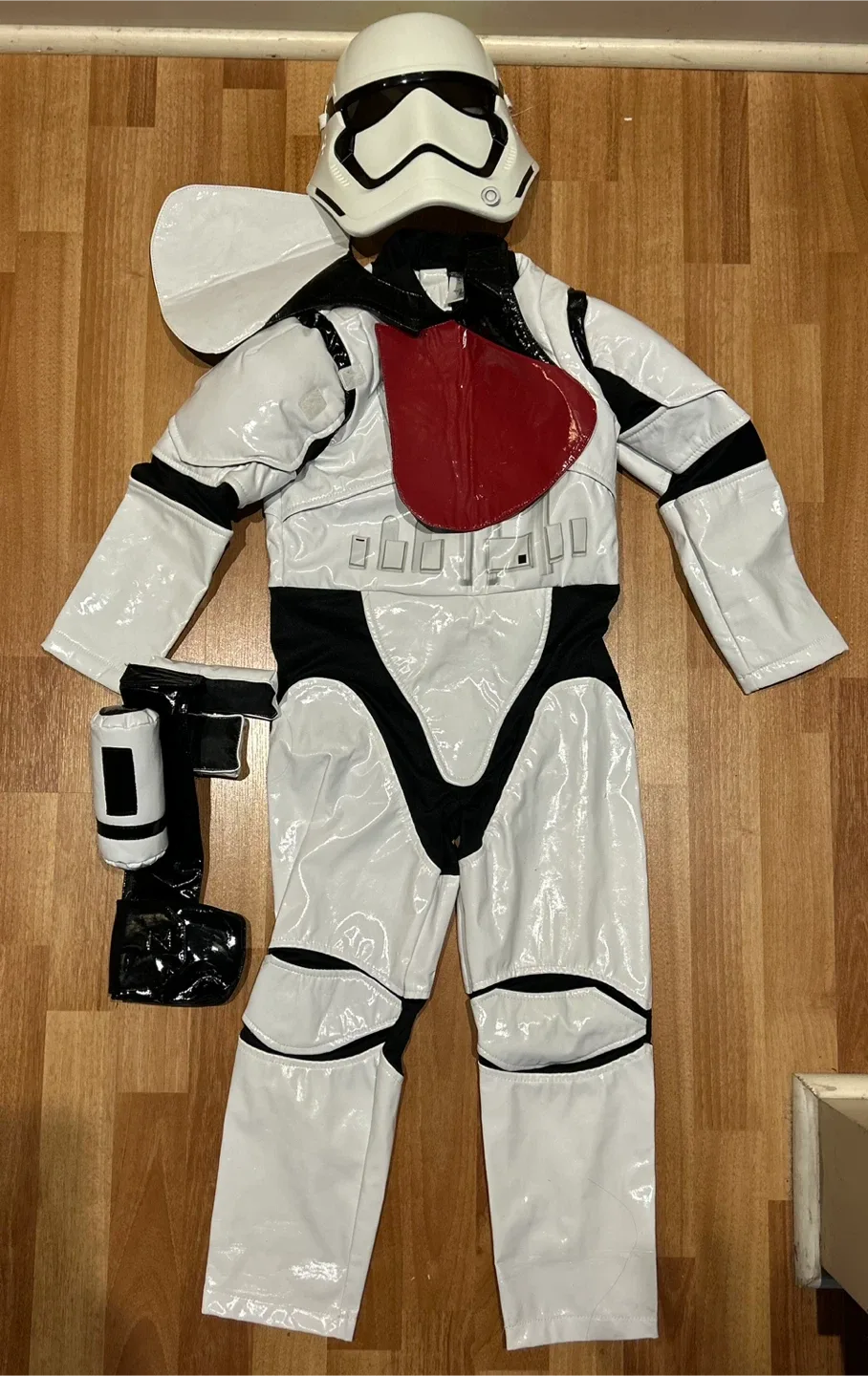 Disney Star Wars Stormtrooper Costume - Size 5/6 thumbnail