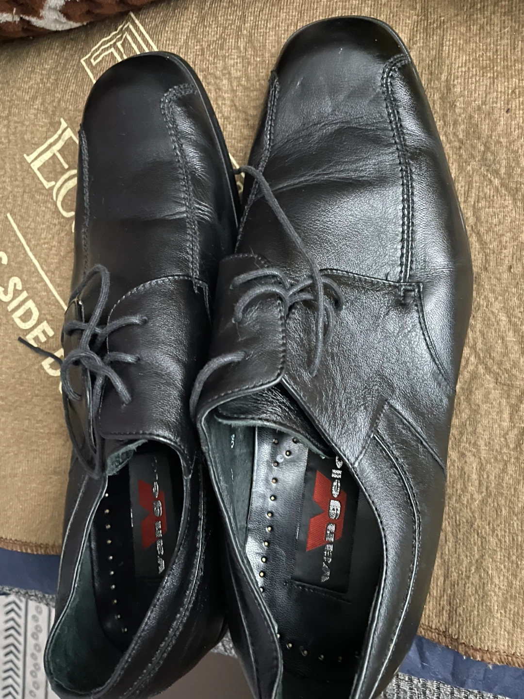 Vangello Black Leather Dress Shoes - US 12
