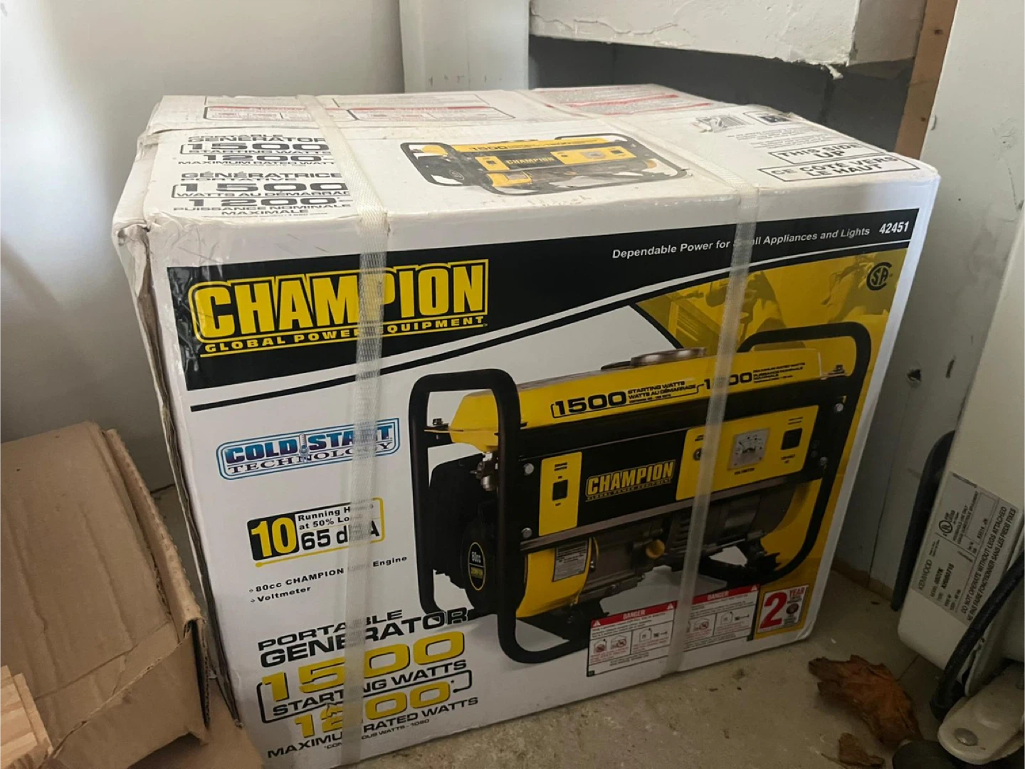 Champion 1500W Portable Generator - New in Box!