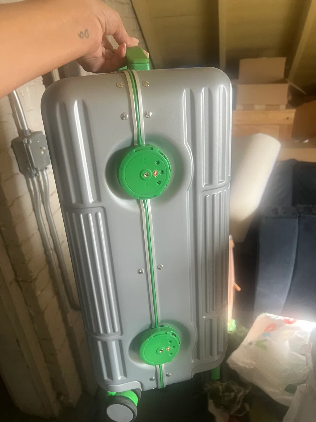 Drunk Elephant Carry-On Luggage image indicator(3)