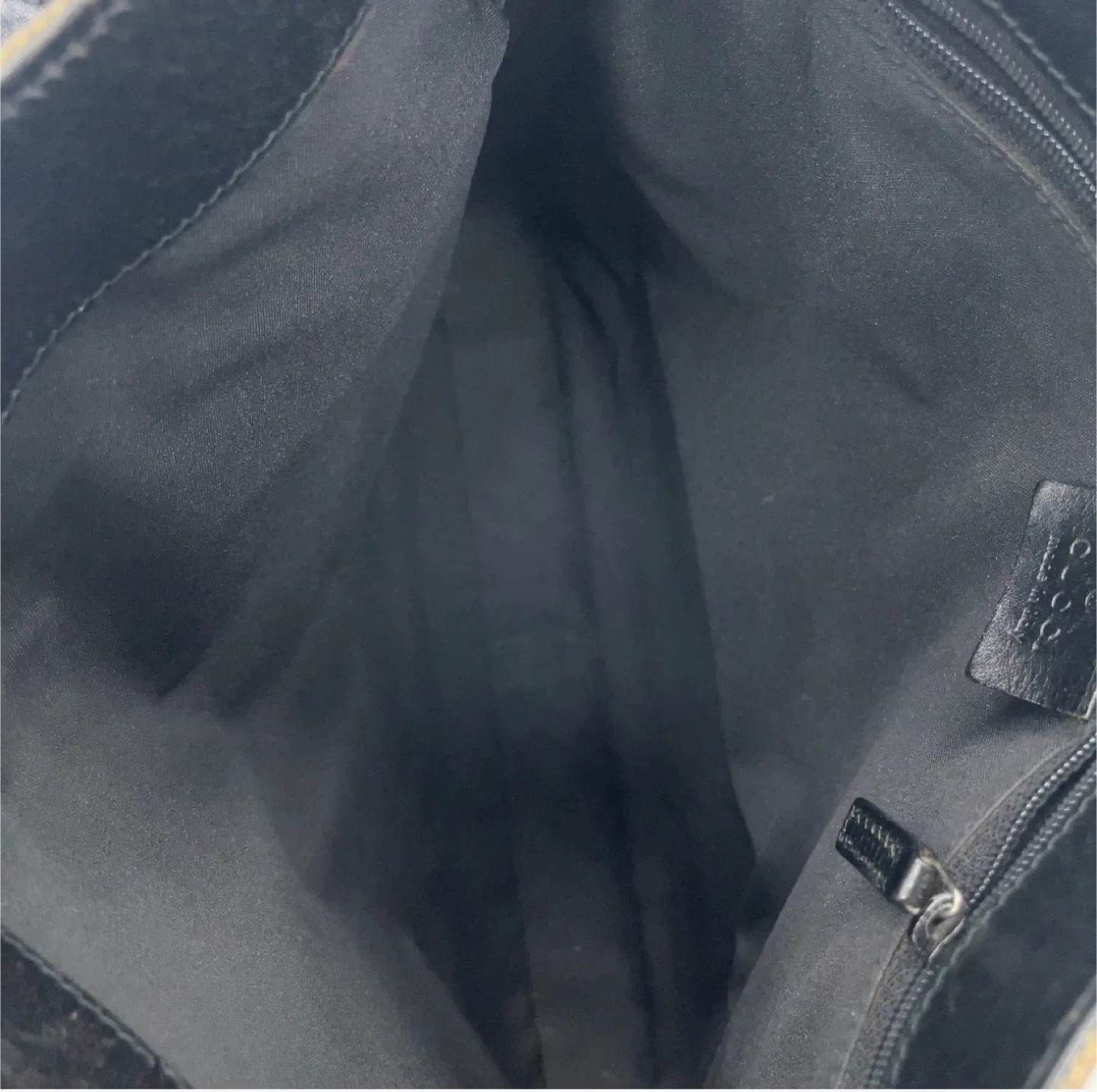 Gucci Canvas & Leather Shoulder Bag image indicator(4)