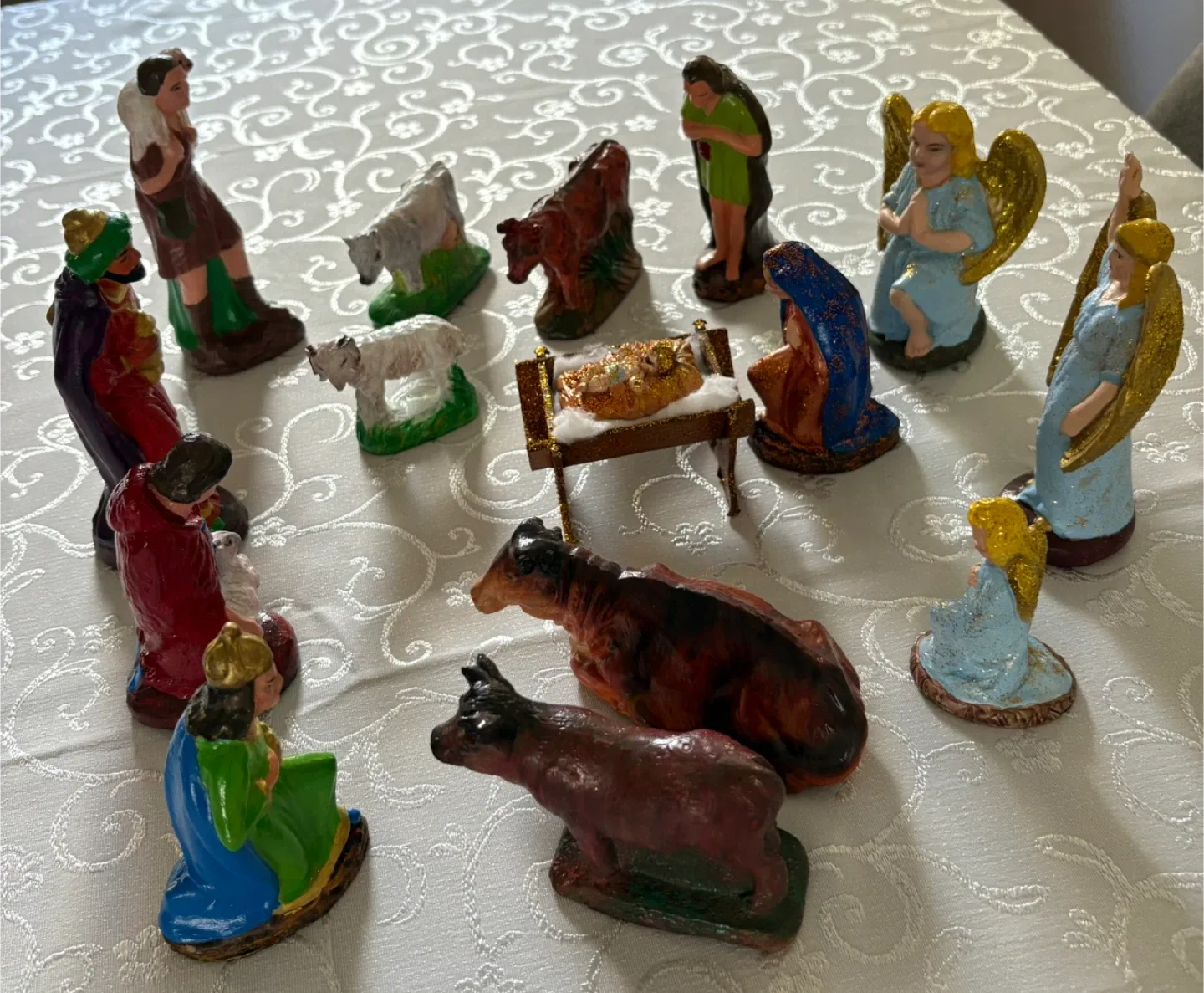 Nativity Scene Figurine Set All Hand Painted (Free Shipping) image indicator(7)