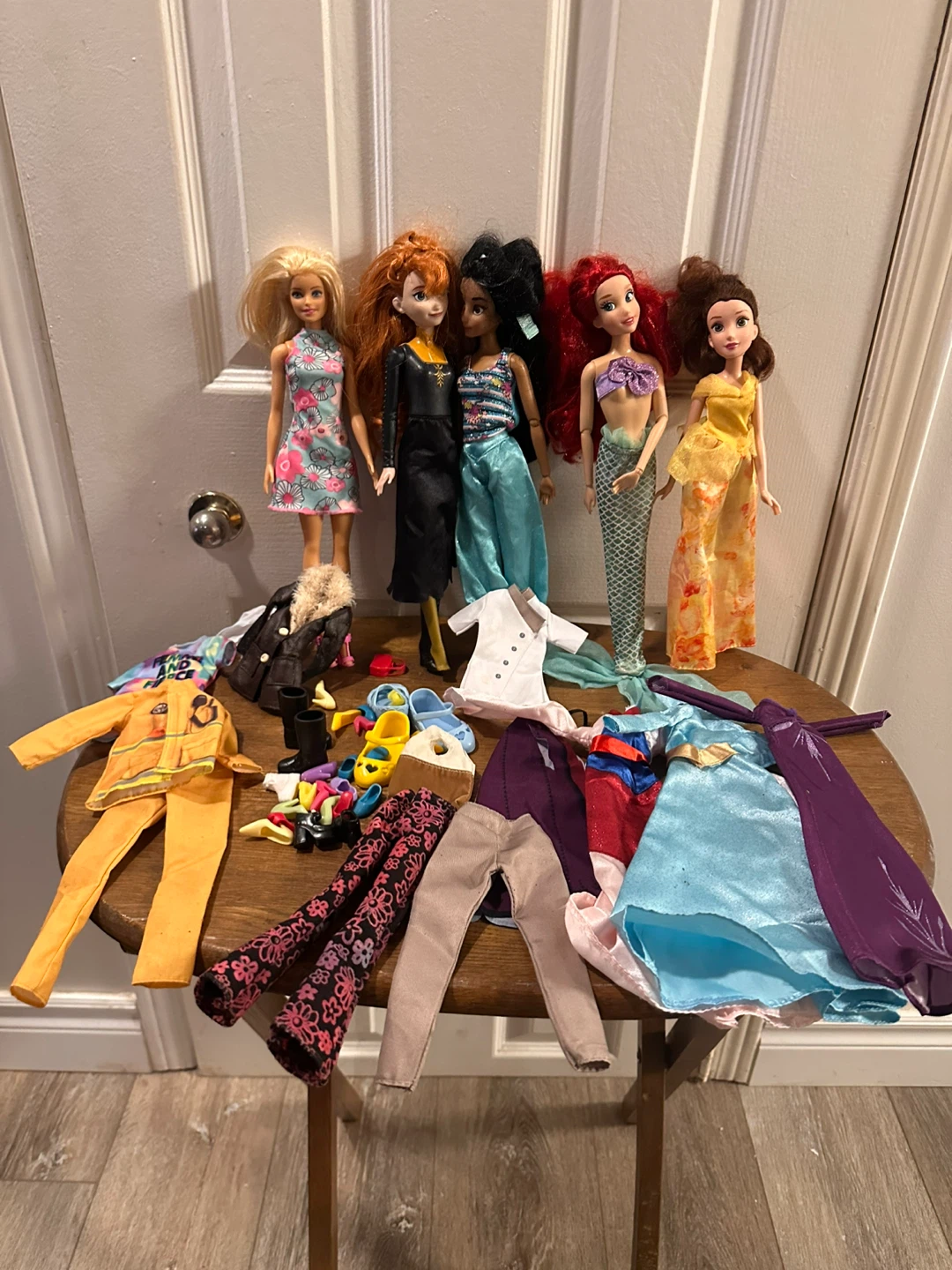 Disney Princess Dolls & Accessories (b4) Bundle