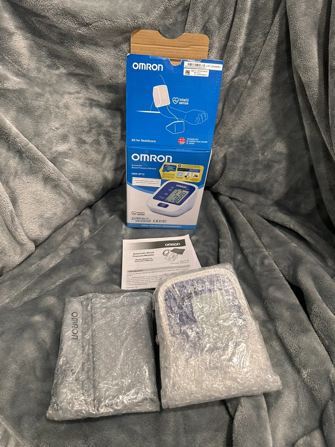 New Omron HEM-8712 Blood Pressure Monitor image indicator(2)