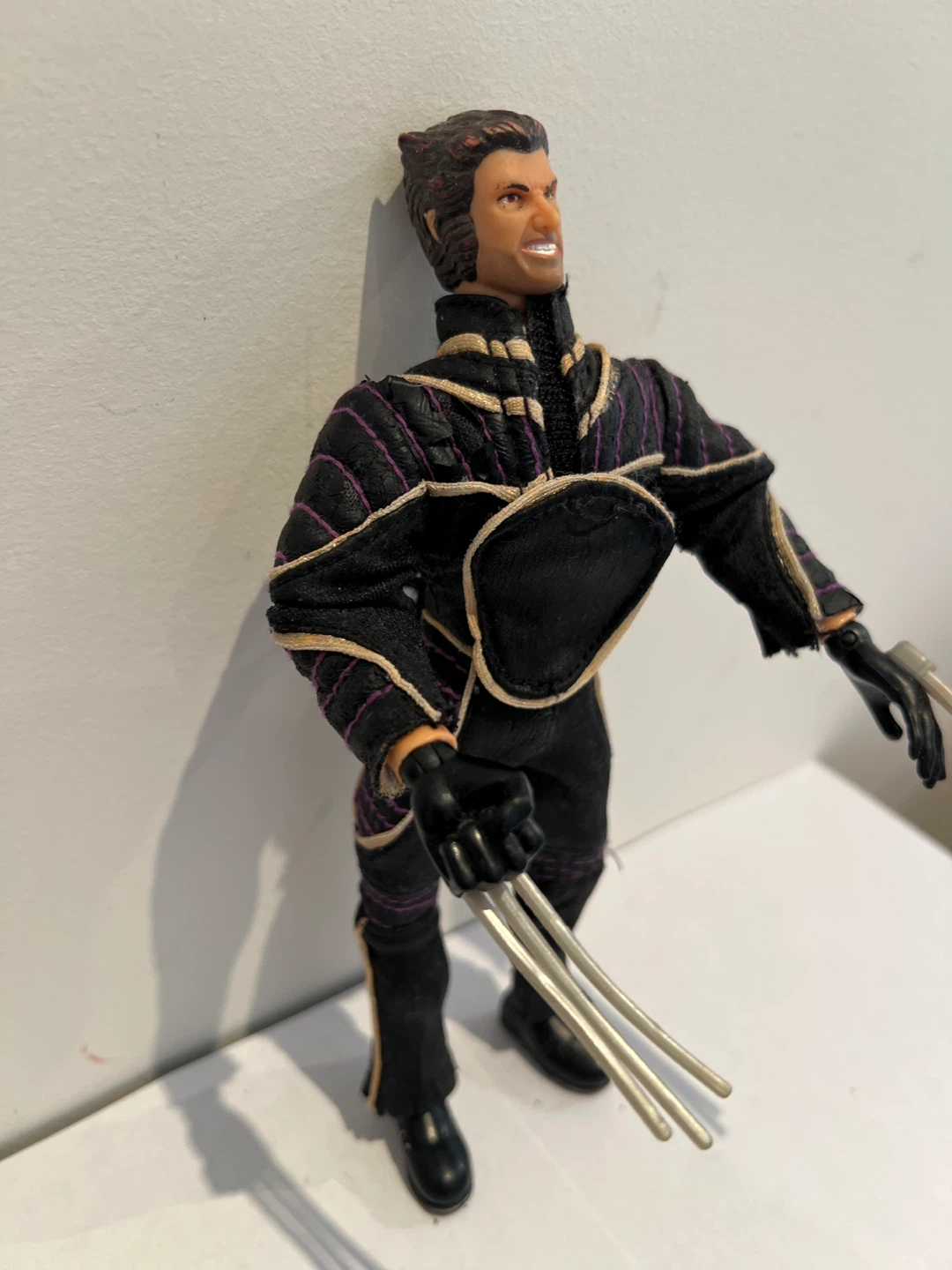 2000 Marvel X-Men Wolverine Hugh Jackman Action Figure - photo 3