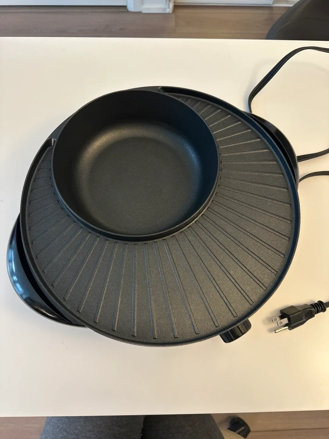 Electric Hot Pot & BBQ Grill image indicator(2)