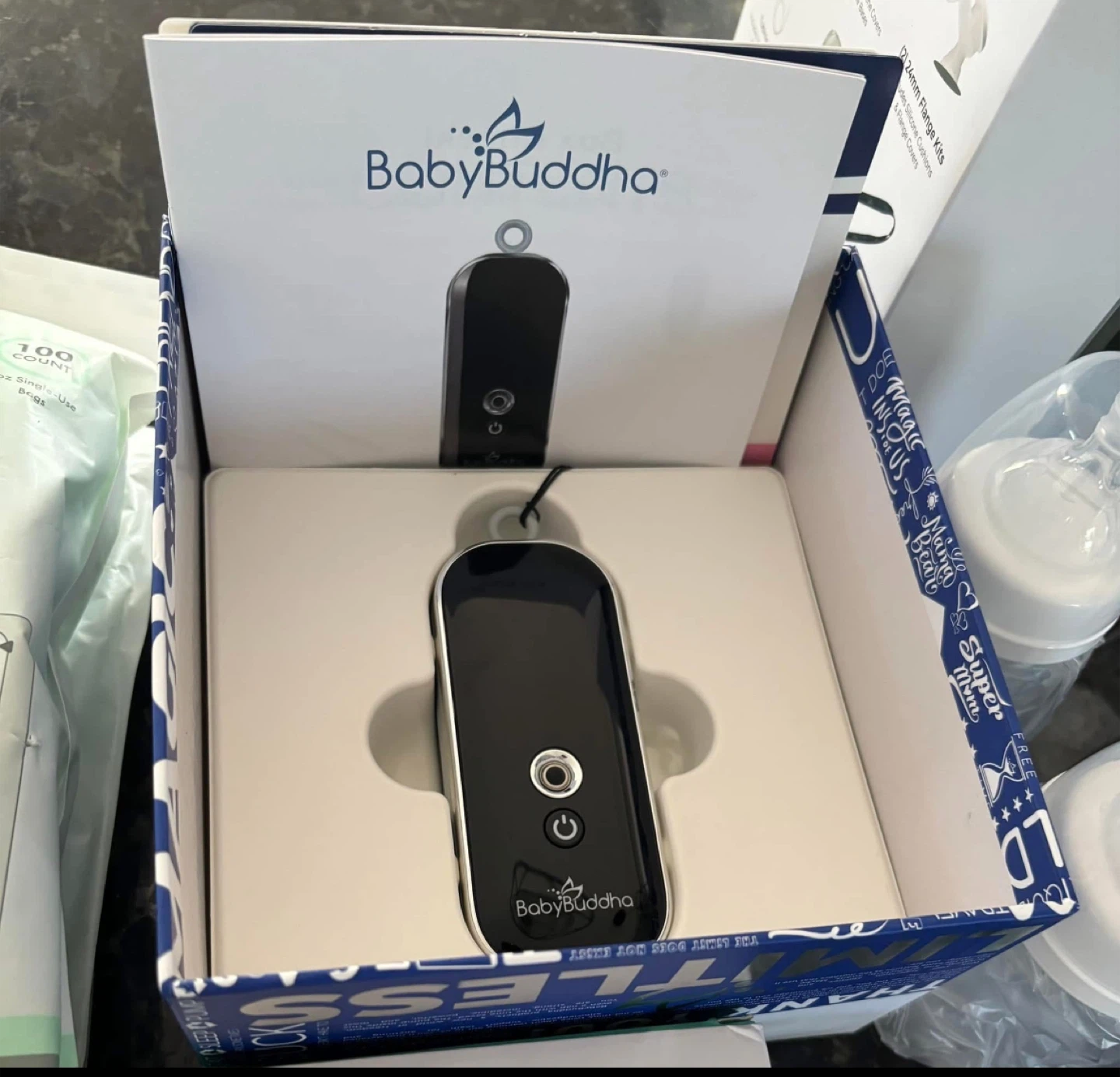 Baby Buddha Portable Breast Pump with Accessories - photo 2