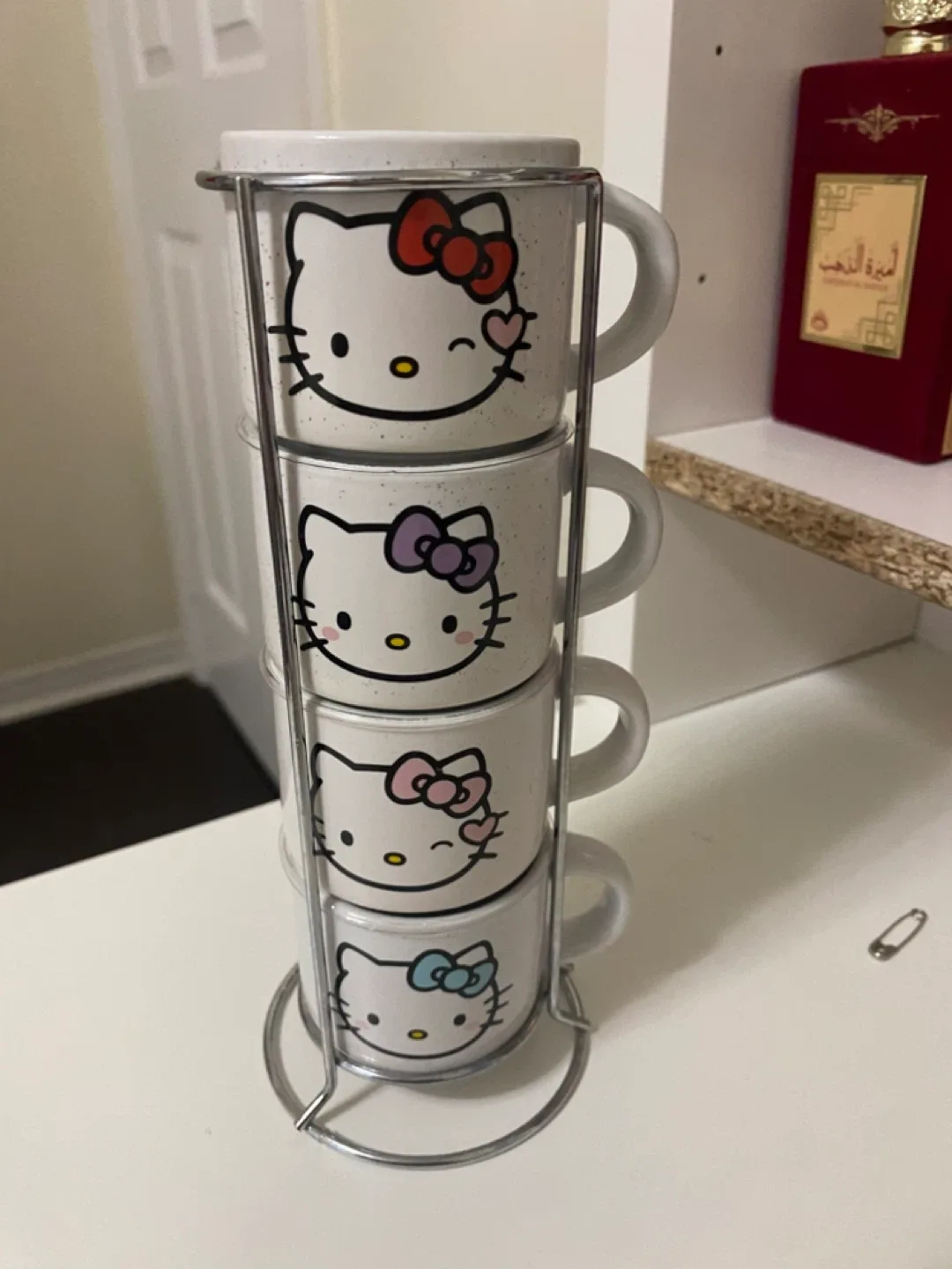 Hello Kitty Mini Mug Set with Stand image indicator(2)