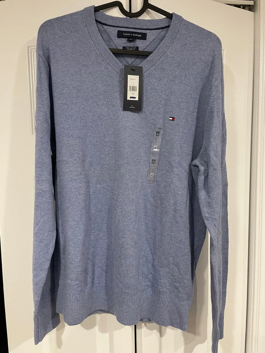 Tommy Hilfiger V-Neck Sweater - Size M