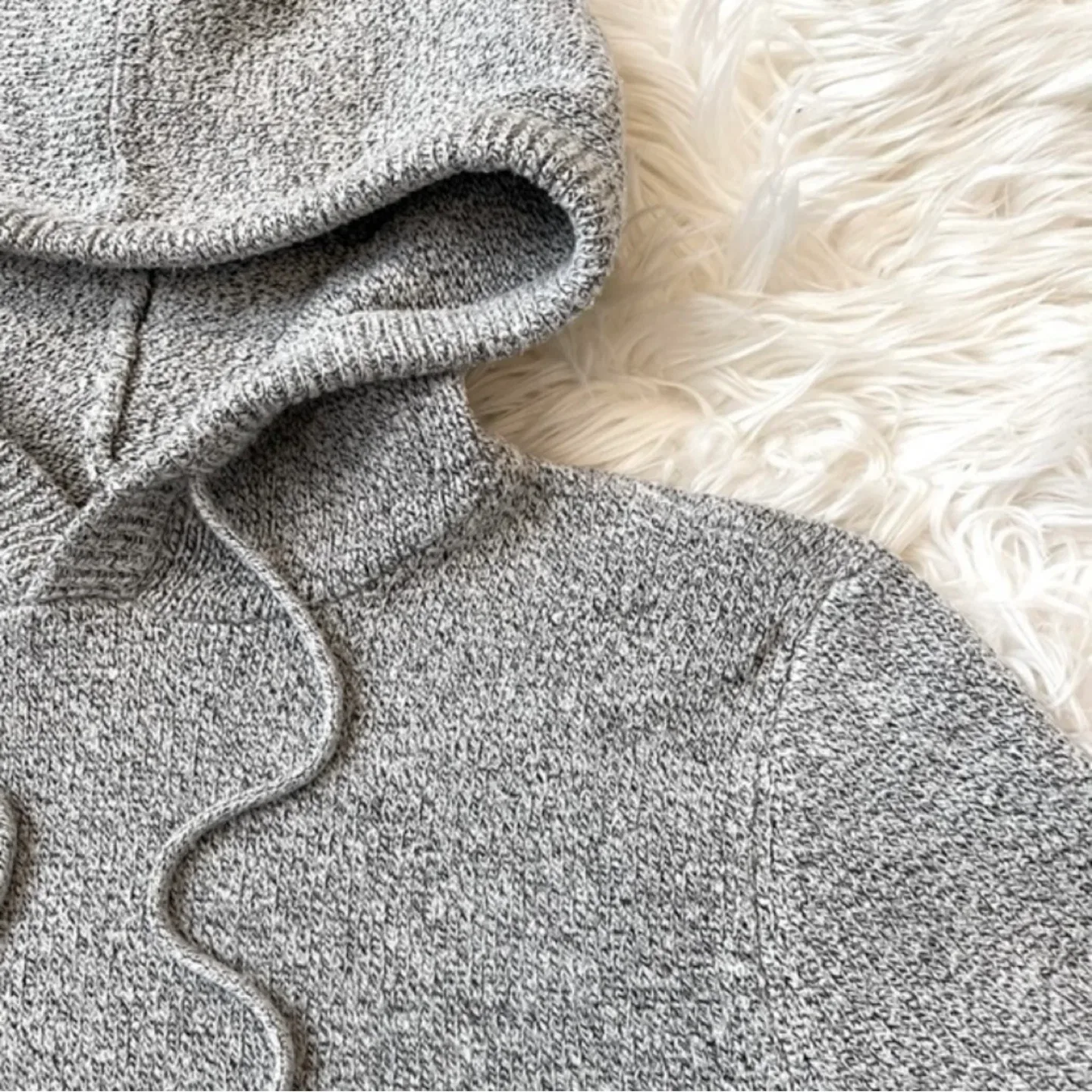 Old Navy Heather Knit Pullover Sweater Hoodie Unisex Size M/L image indicator(2)