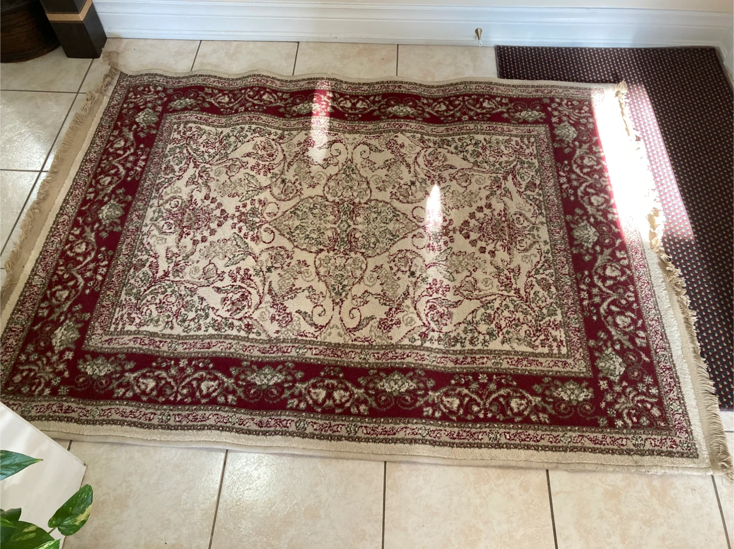 Patterned Area Rug - Red and Beige - photo 2