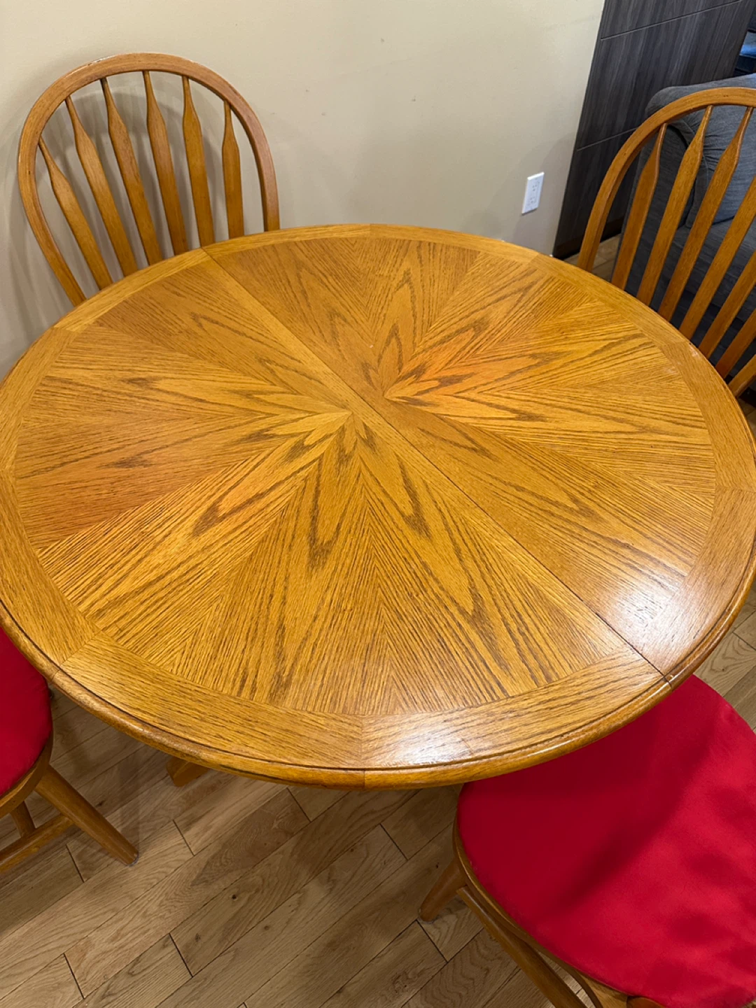 Oak Extendable Dining Table Set (CAN DELIVER) - photo 3
