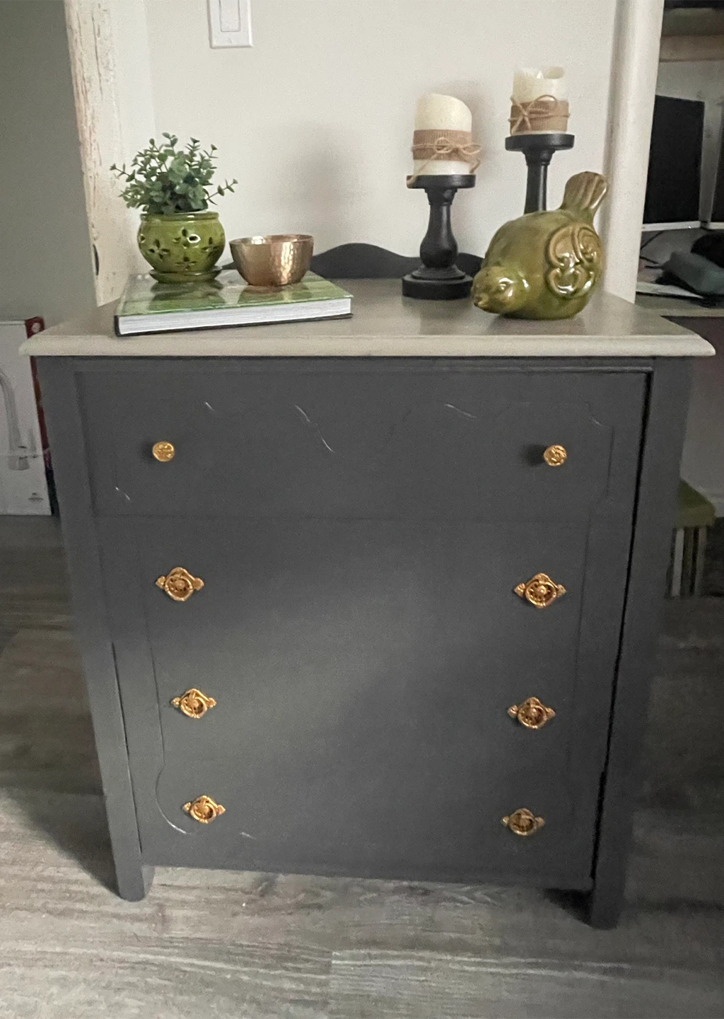 Grey Painted 4-Drawer Dresser - photo 5