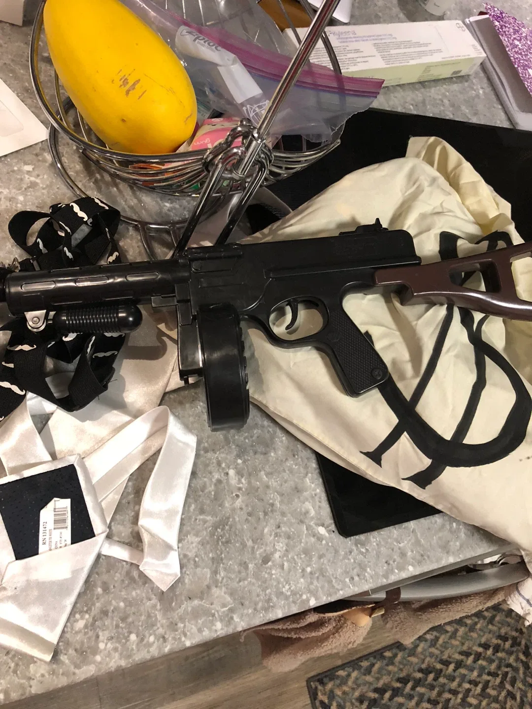 Deluxe Adult Gangster Halloween Costume Zoot Suit - X-Large image indicator(4)