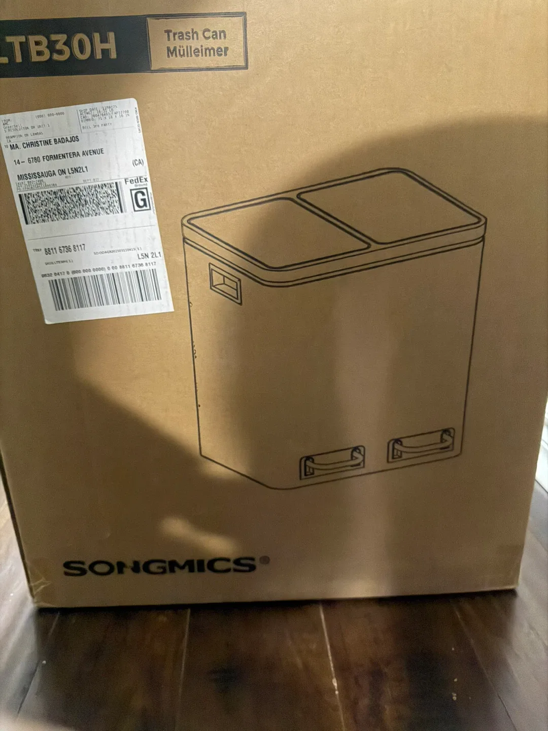 SONGMICS 30L Dual Trash Can - New in Box! image indicator(3)