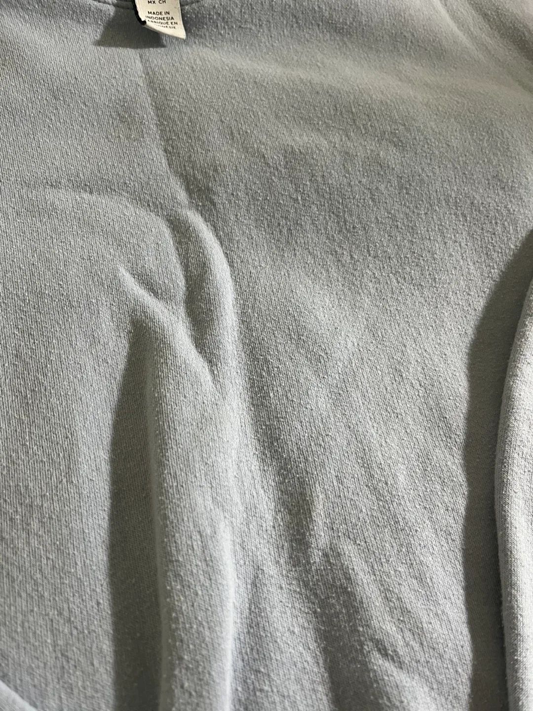 H&M Essentials Relaxed Fit Crewneck - Size S image indicator(3)