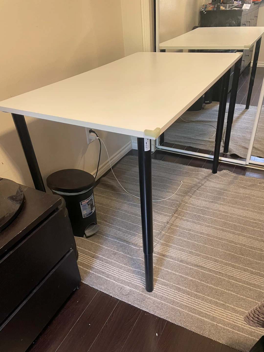 White Table with Black Legs