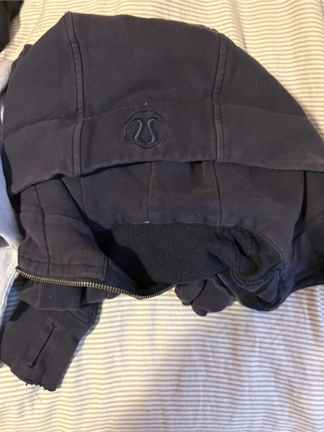 Lululemon Hoodie - Assorted Colours image indicator(2)