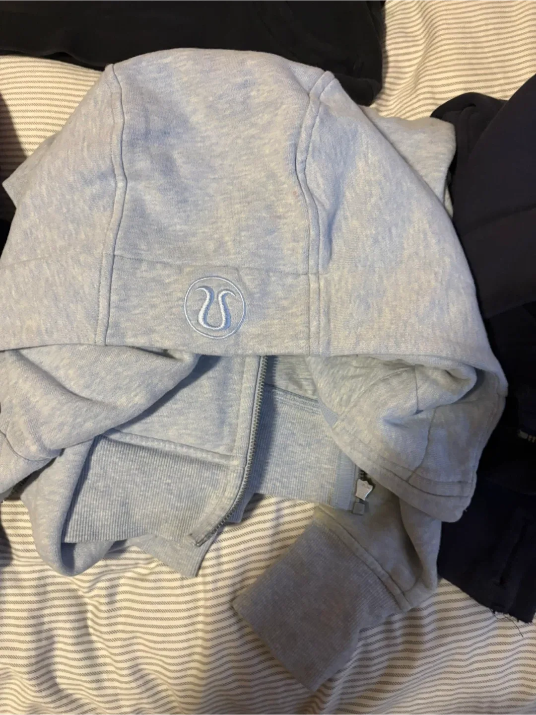 Lululemon Hoodie - Assorted Colours image indicator(3)