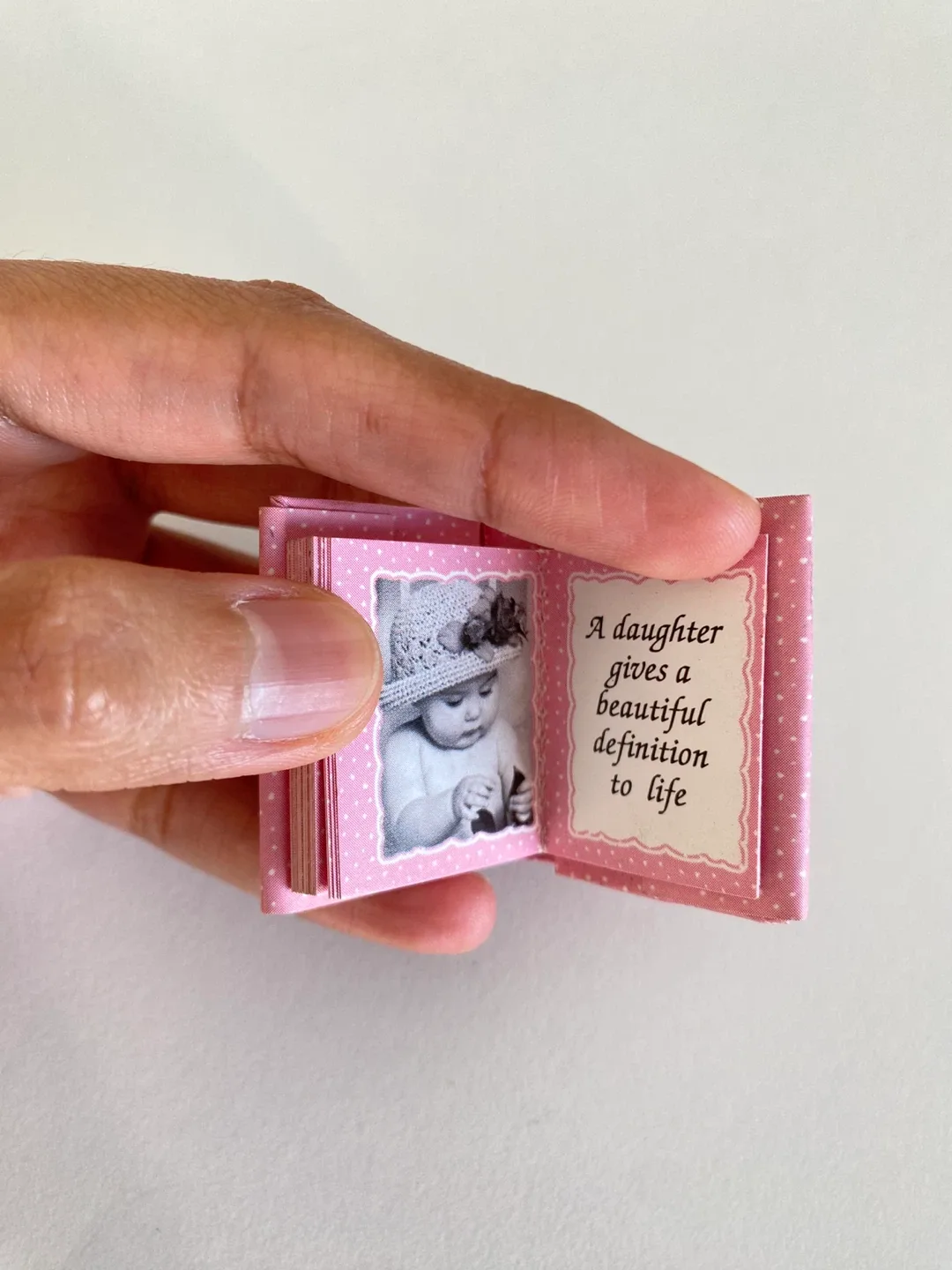 Vintage Cute Micro Book image indicator(2)