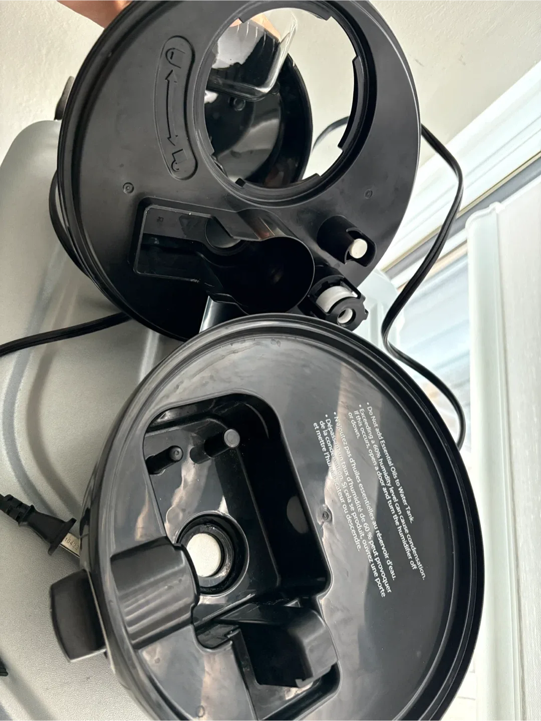 Honeywell Cool Mist Humidifier - Black image indicator(2)