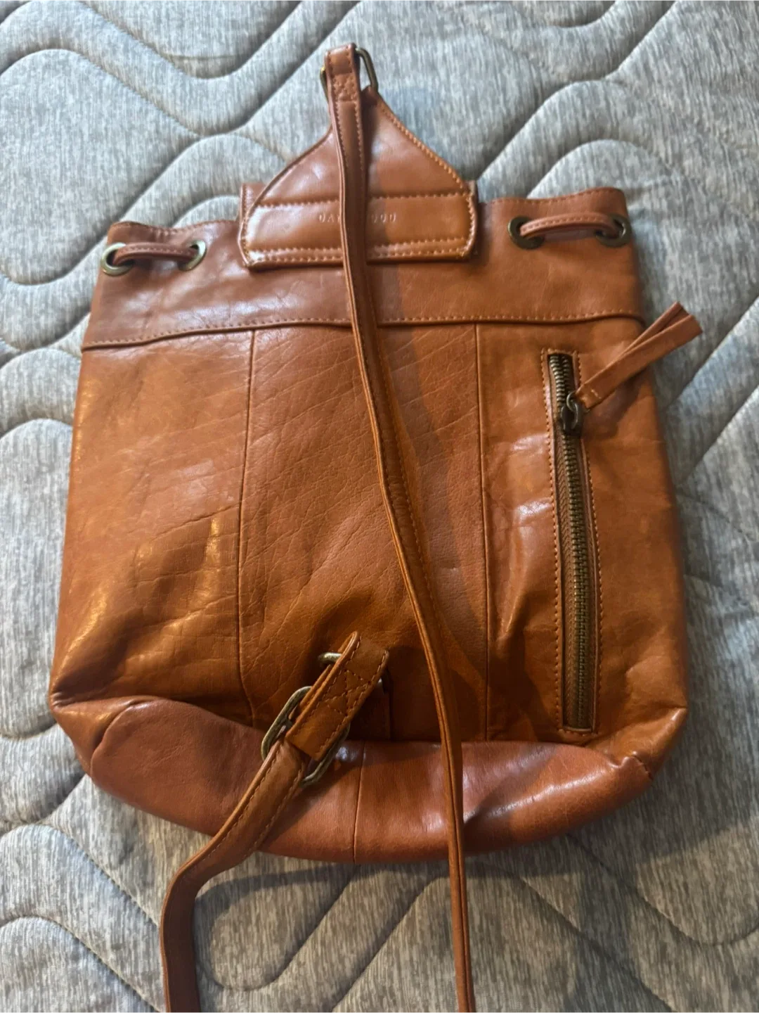 Day & Mood Leather Backpack image indicator(2)