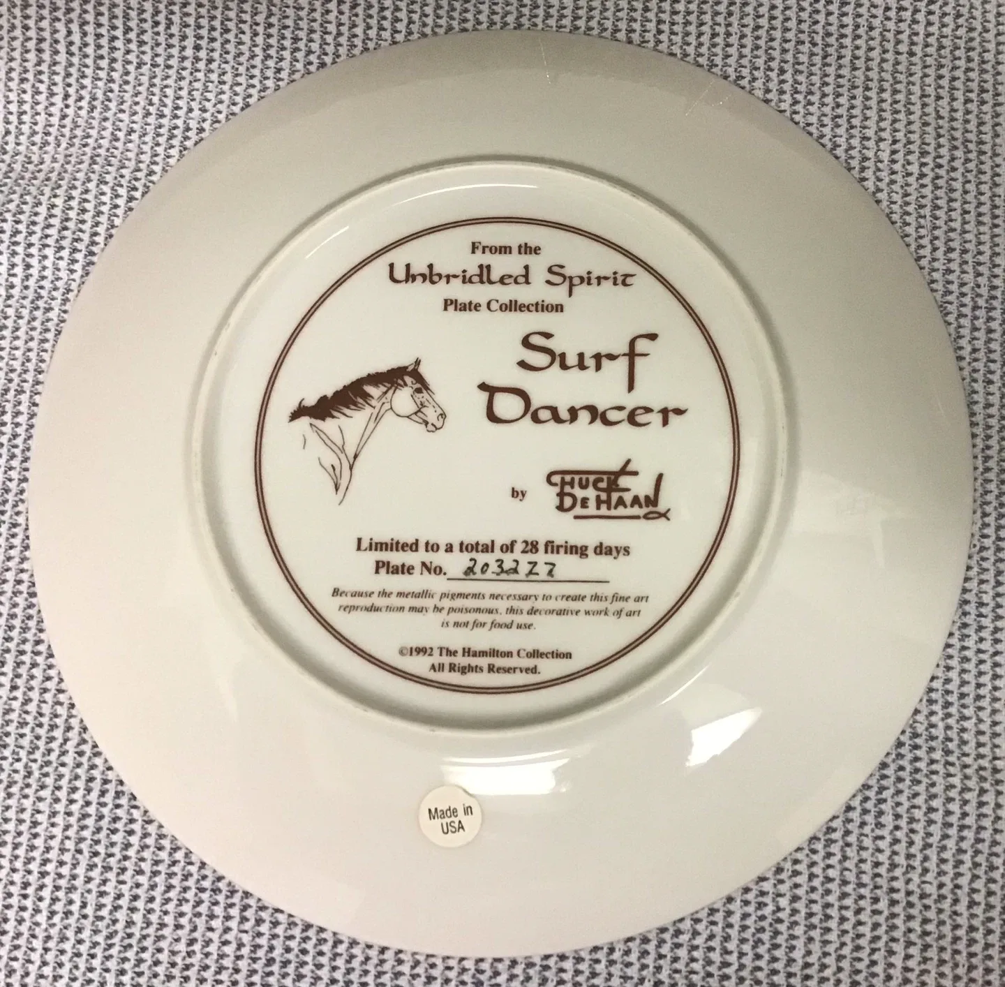 American Artists 'The Kidnapped Mare' Plate image indicator(8)