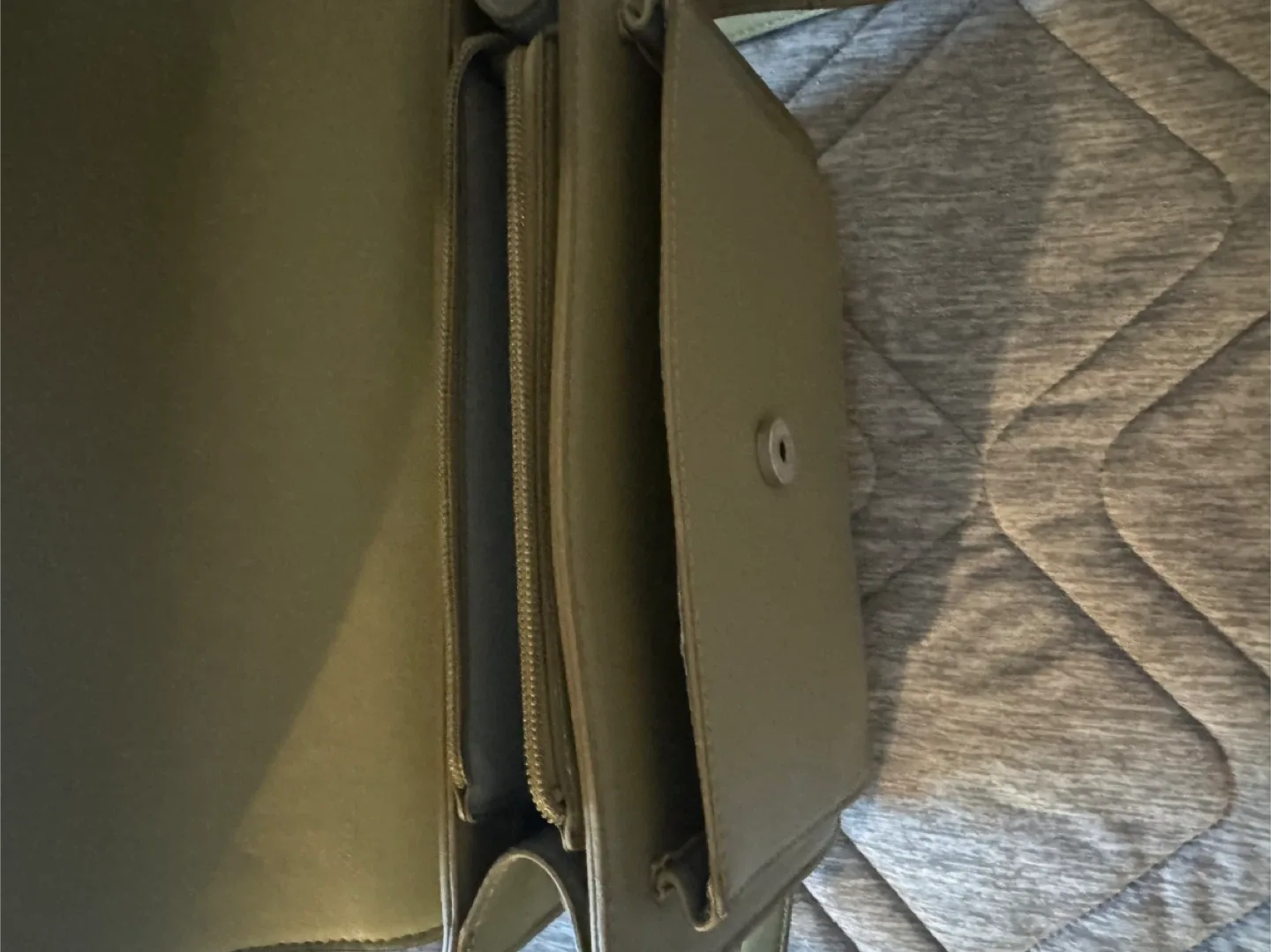 Pixie Mood Crossbody Bag - Olive Green image indicator(3)