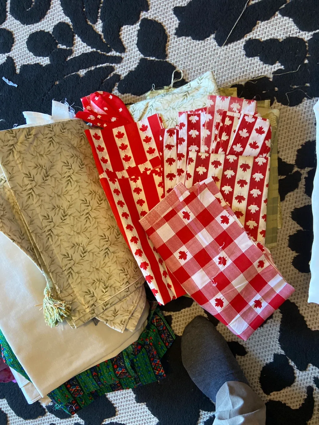 Mixed Fabrics - Assorted Colours & Patterns image indicator(4)