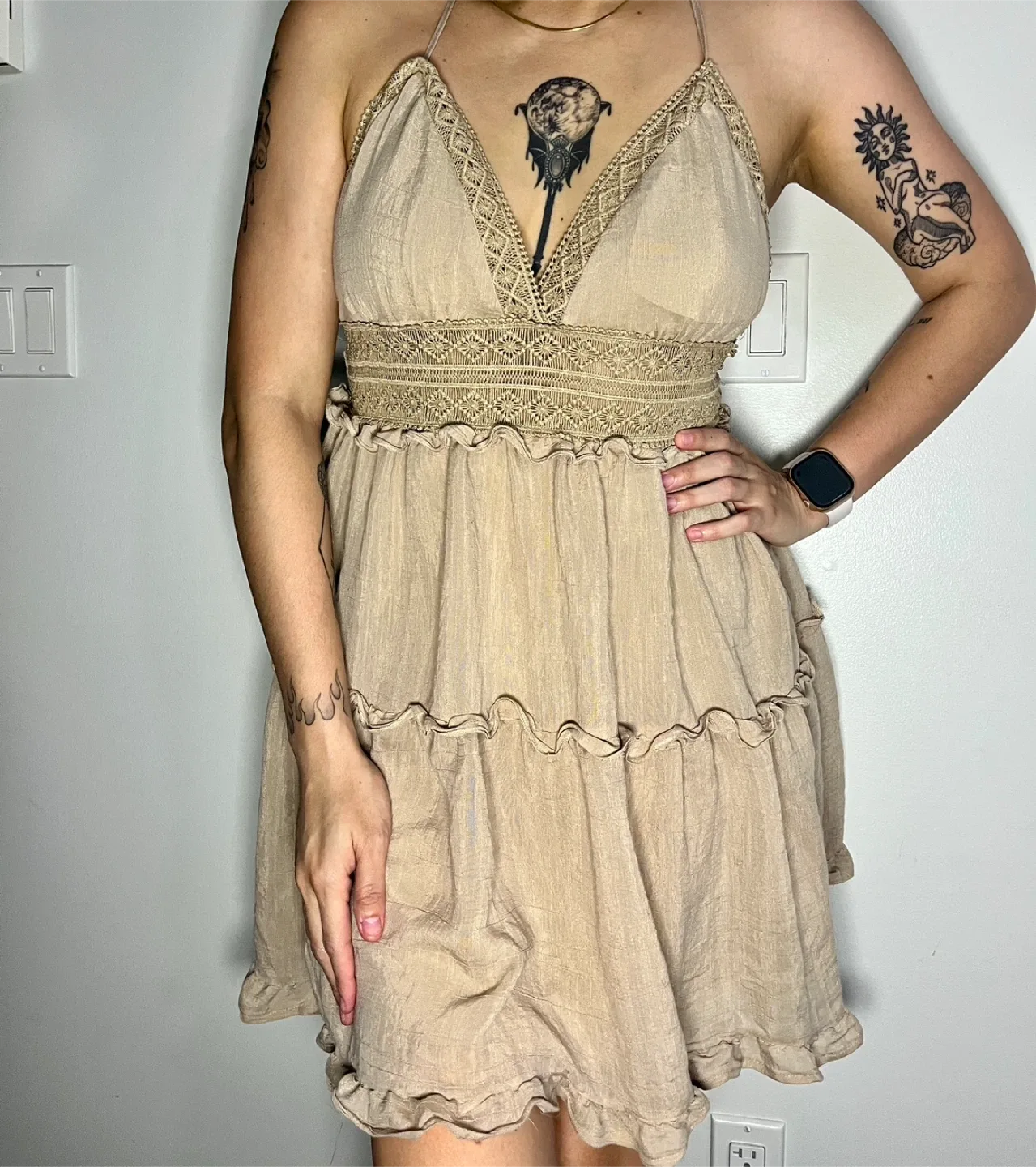 Beige dress thumbnail
