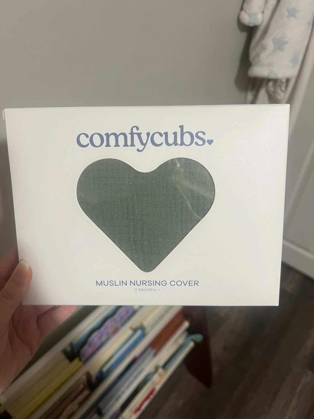 Comfy Cubs Muslin Nursing Cover - Fern